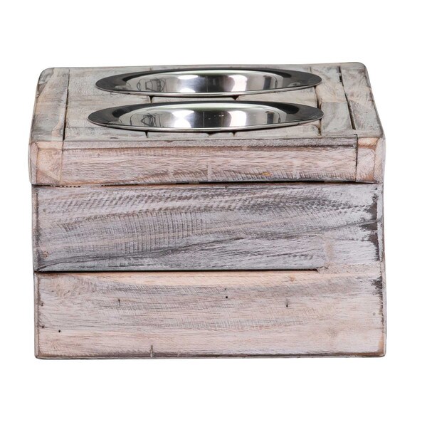 Wooden pet dishes